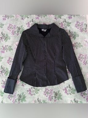 Vintage Street Code Y2K 90s Office Siren Pinstripe Button Down Shirt 🖤